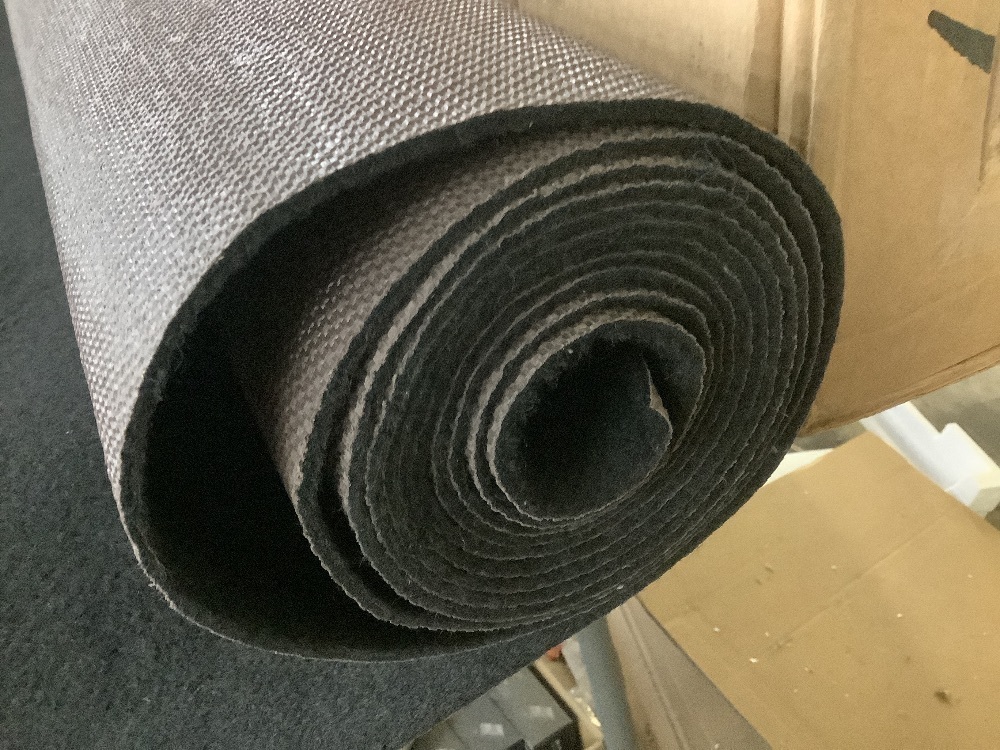 3 ft. wide Carpet Aisle Runner. Approx 25 ft. long - Image 2 - Lot 713