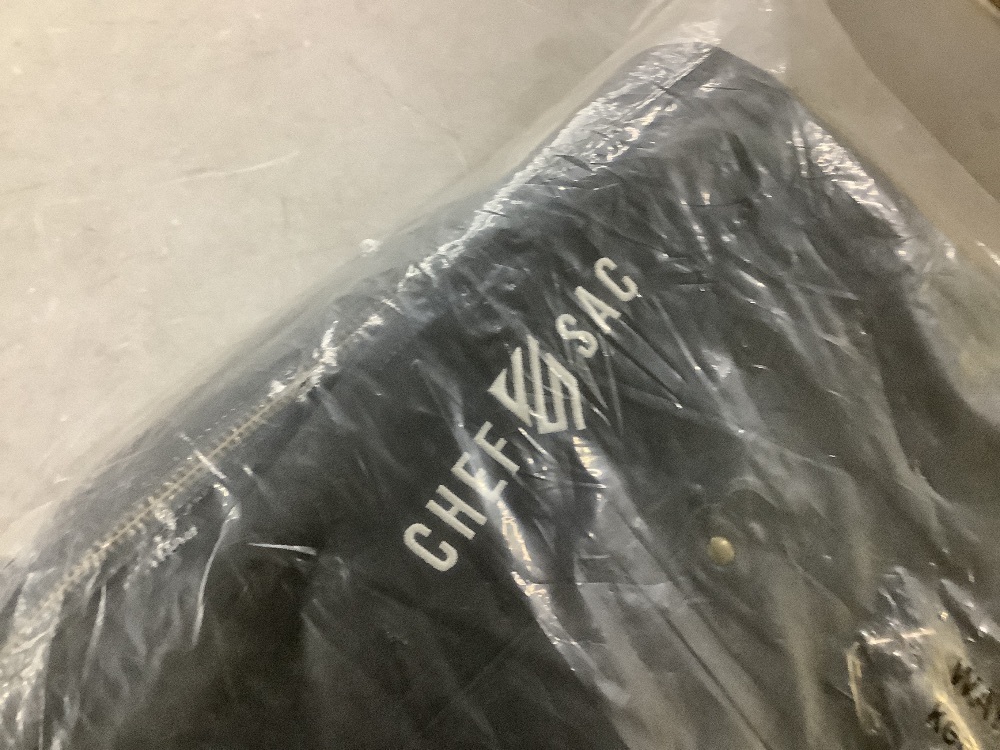 Chef Sac Chef Knife Bag Tactical Backpack Knife Carrying Case with 30+ Pockets for Knives and Culinary Tools - Image 3 - Lot 102