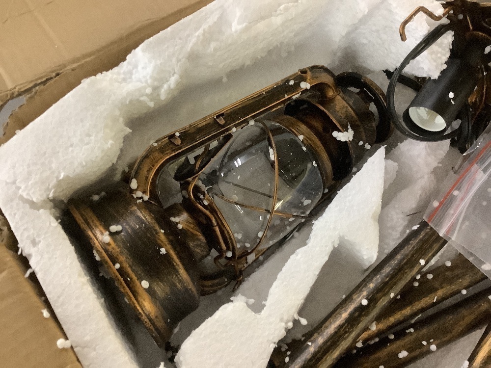 beaysyty Farmhouse Adjustable Floor Lamps with Tray and Lantern - Image 3 - Lot 718