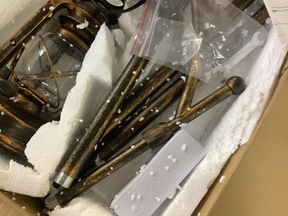 beaysyty Farmhouse Adjustable Floor Lamps with Tray and Lantern - Image 5 - Lot 718