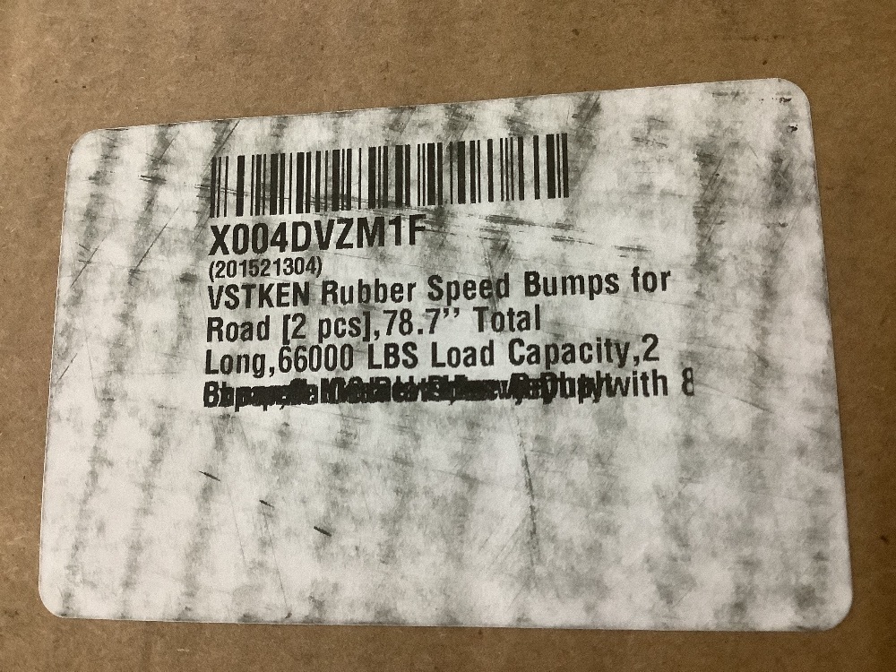 Rubber Speed Bumps for Road - 2 pcs,78.7'' Total Length, 66000 LBS Load Capacity - Image 3 - Lot 542