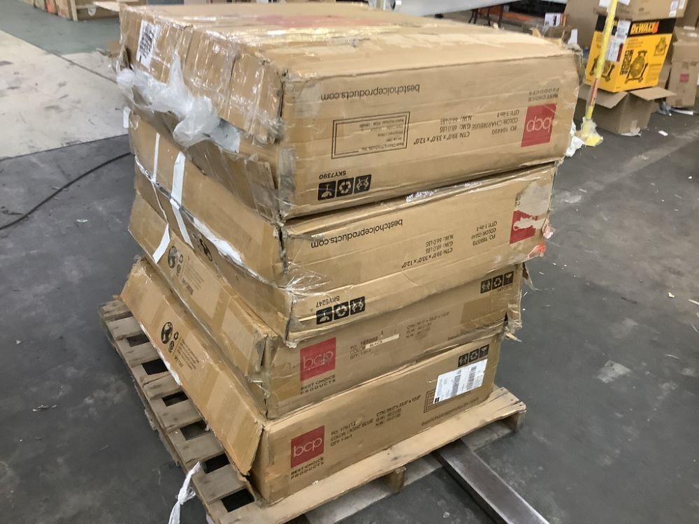 Lot of (4) Futons - Uninspected - Image 5 - Lot 179