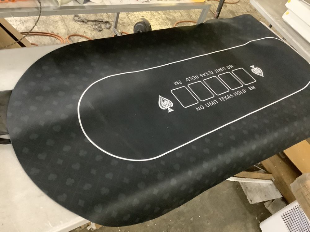 Portable Table Top Poker Mat - Image 1 - Lot 468JF