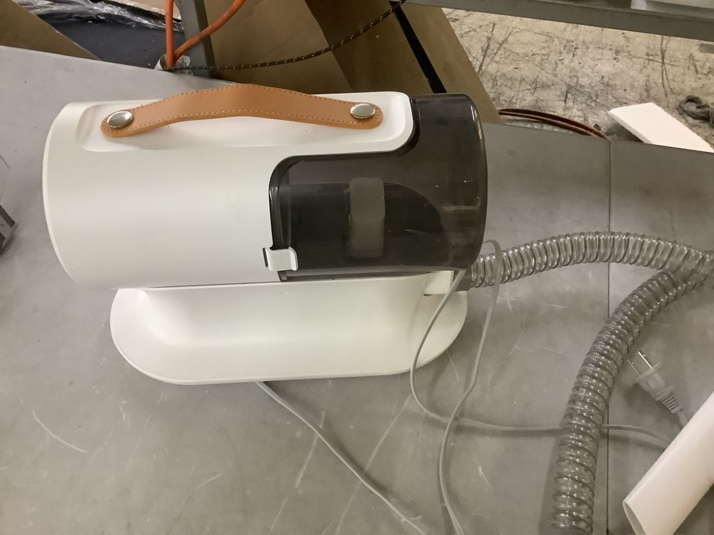 Pet Grooming Vacuum - Image 7 - Lot 362