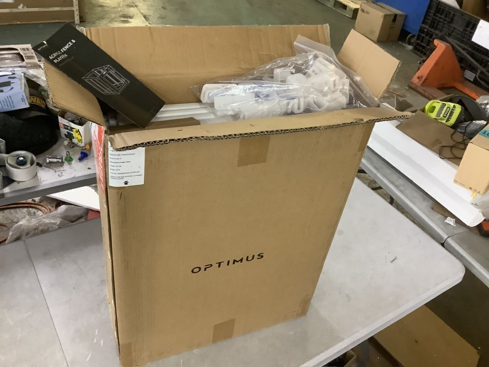 Clear Acrylic Plastic Dog Playpen, 8 Panels - Image 2 - Lot 131