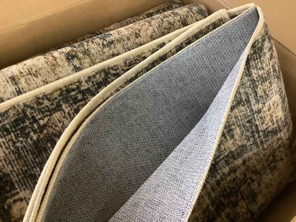 CHAMPLANT Area Rug 8x10 - Image 3 - Lot 737