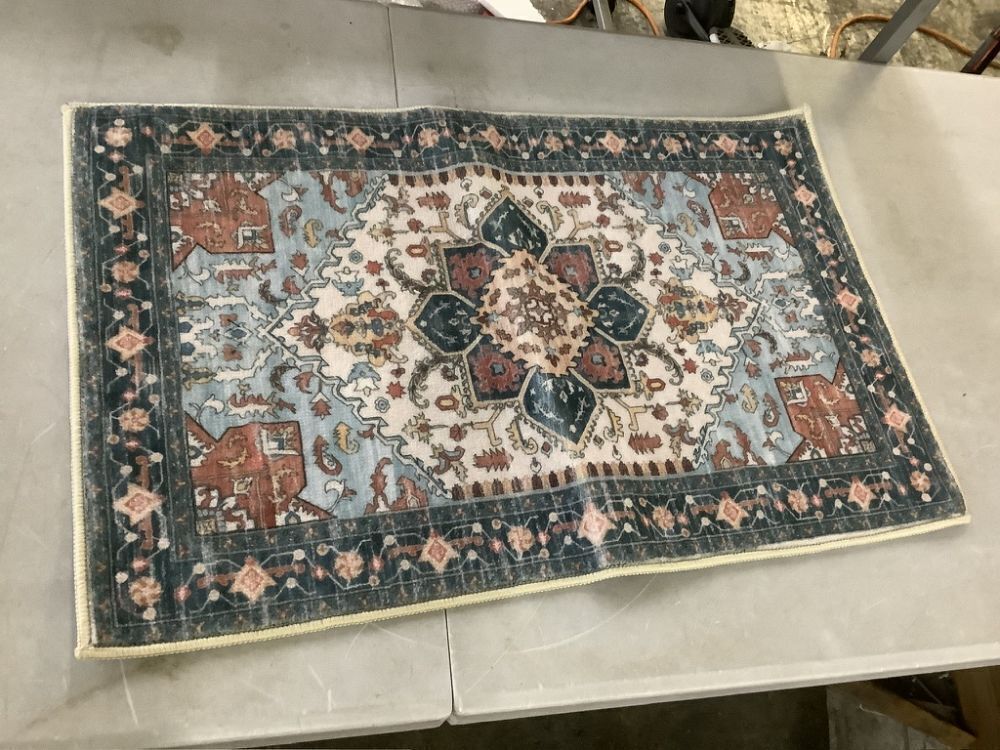 Set of 3 Washable Accent Rugs - Image 10 - Lot 745