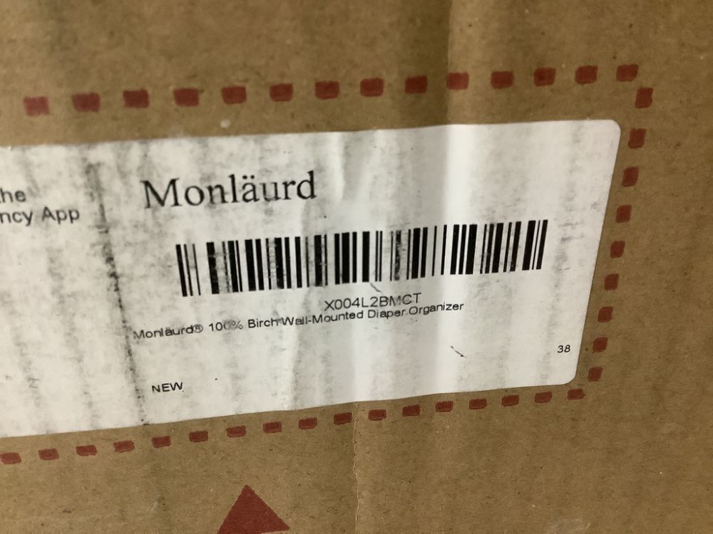 Monläurd 100% Birch Diaper Organizer for Wall - Image 5 - Lot 135