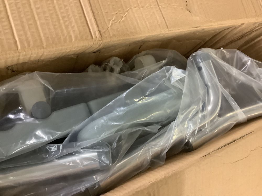 DMI Tub Transfer Bench and Shower Chair with Non Slip Aluminum Body - Image 3 - Lot 650