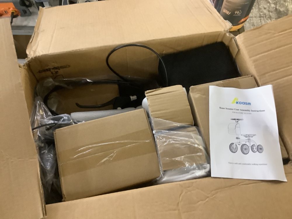 Collapsible All Terrain Knee Scooter - Image 4 - Lot 736