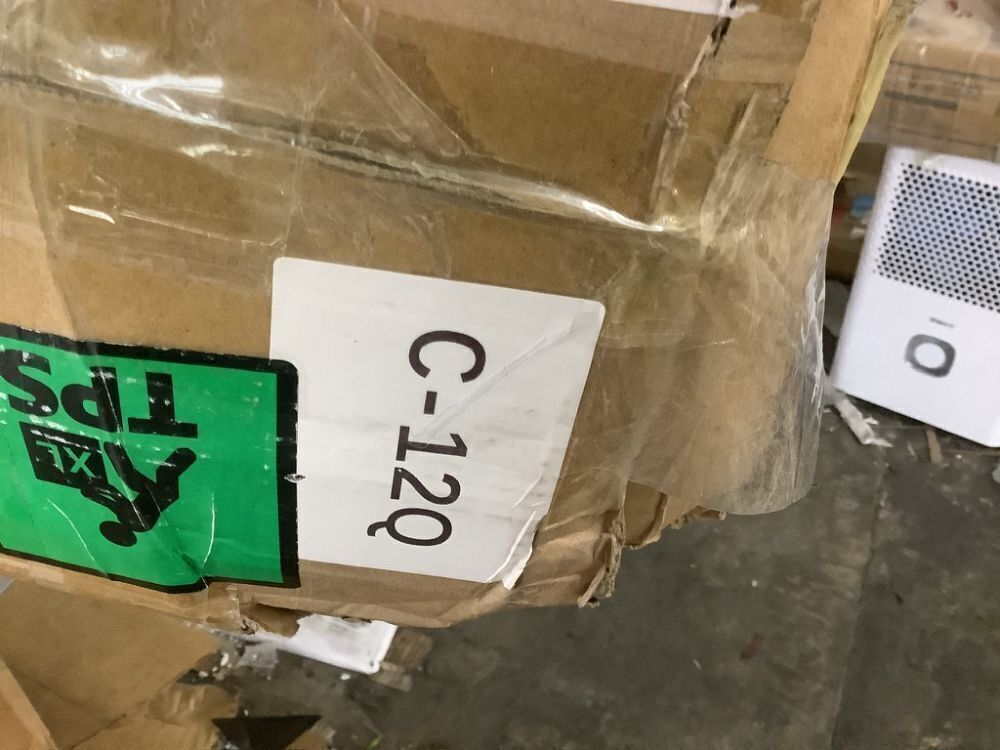 12 Inch Queen Cooling Gel Memory Foam Mattress - Image 2 - Lot 142JF