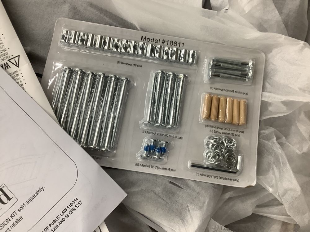 Oxford 4-in-1 Convertible Baby Crib - Damaged Headboard - Image 4 - Lot 147JF