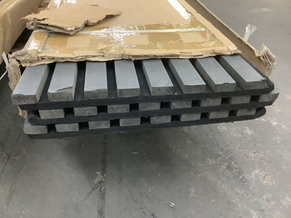 Lot of (2) 4-Piece Wood Slat Acoustic Panels - Damage on a Few Pieces - Image 3 - Lot 148JF