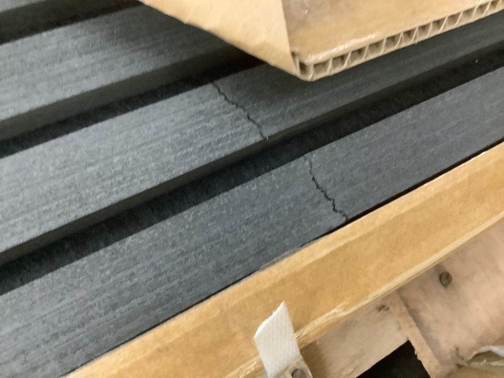 Lot of (2) 4-Piece Wood Slat Acoustic Panels - Damage on a Few Pieces - Image 6 - Lot 148JF