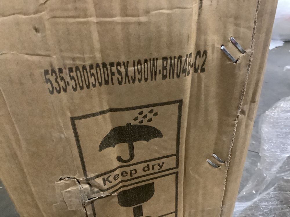 34 Inch 3 Row Aluminum Radiator for 1999-2014 Cadillac Escalade, Chevy Sonora Tahoe Avalanche Suburban Silverado 1500 2500 3500, GMC Yukon XL, Hummer H2 - Image 7 - Lot 244