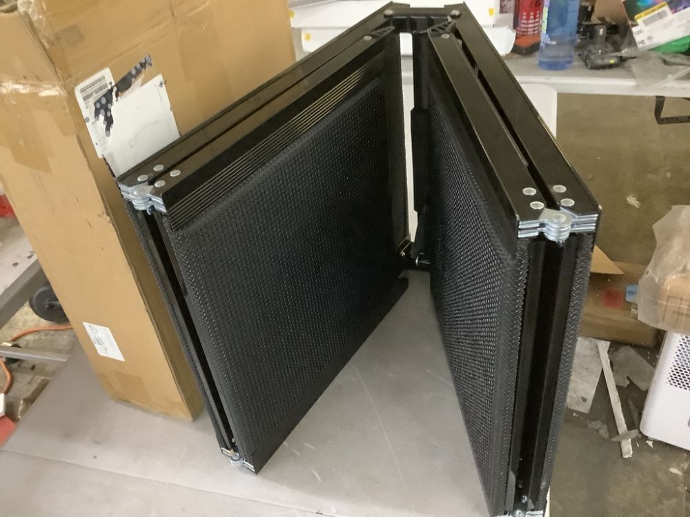 Extra Long Folding Pet Ramp, 71" x 17" - Image 3 - Lot 245