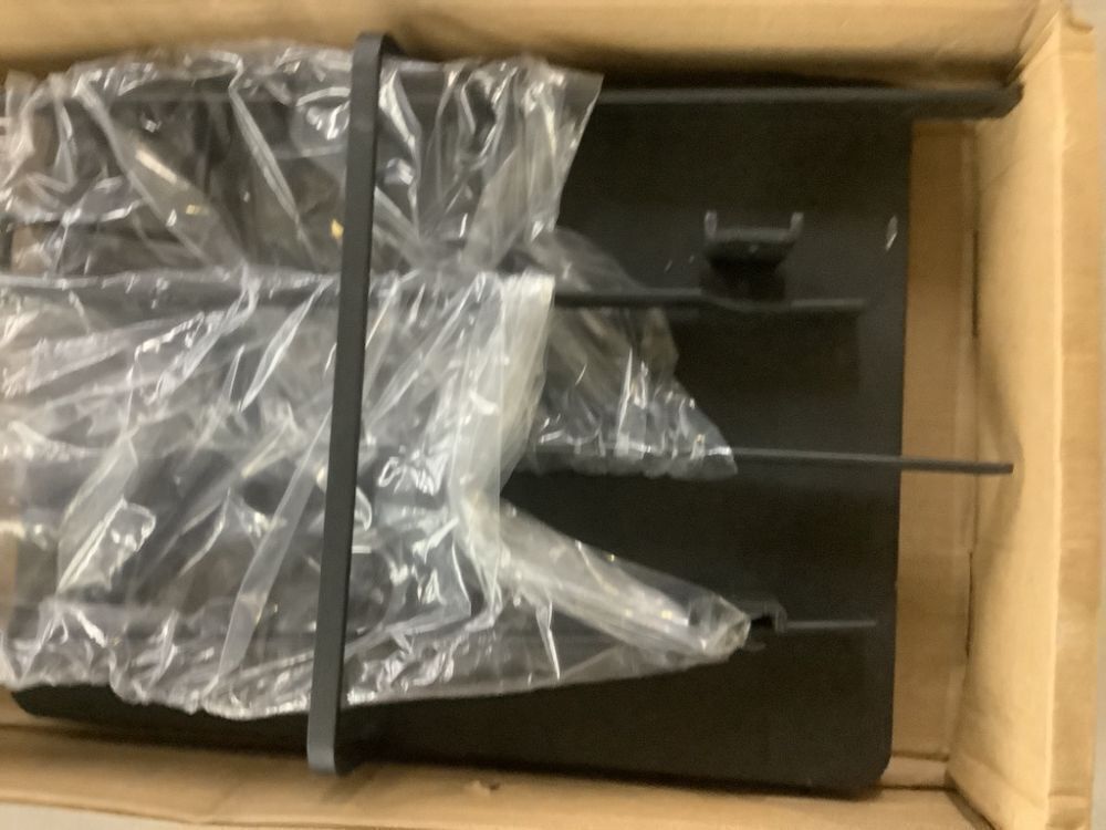 Foho Vacuum Stand for Dyson V11 V10 V8 V7 V6 - Image 4 - Lot 337