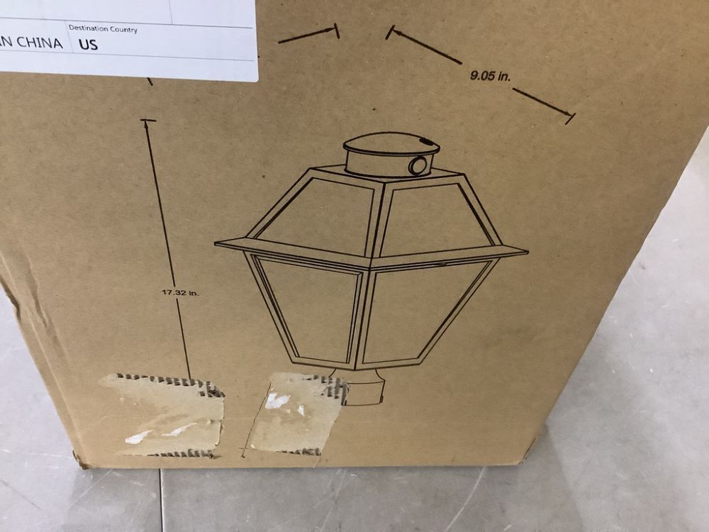 LUTEC Outdoor Solar Lamp Post Light with Motion Sensor - Image 4 - Lot 346