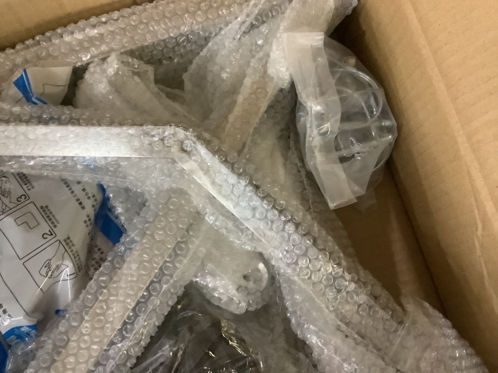 Universal Tailgate Ladder for Pickup Trucks - Image 4 - Lot 348