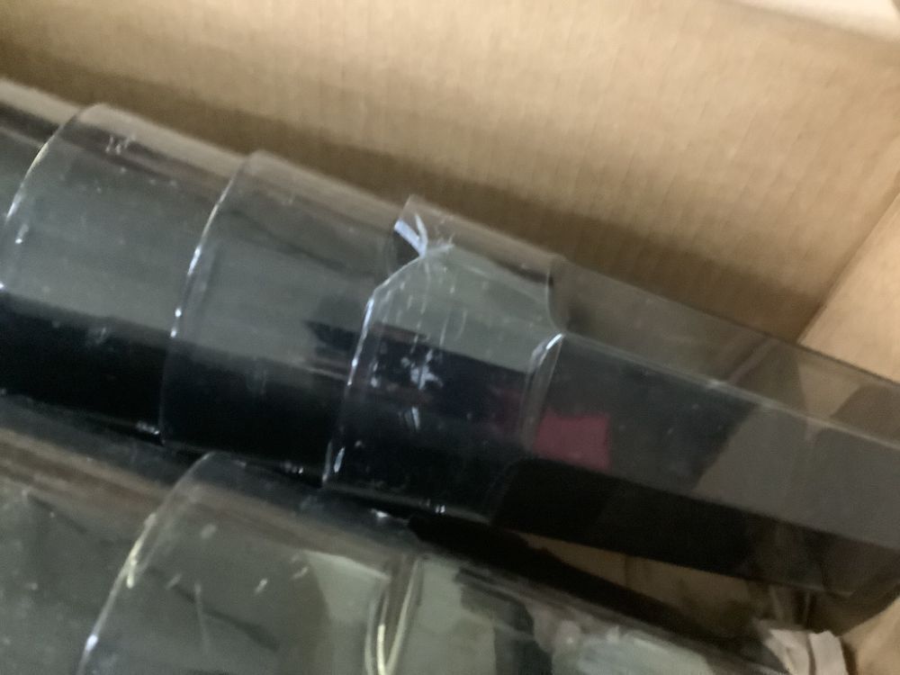 42 Plastic Cups - Some Damaged - Image 3 - Lot 350