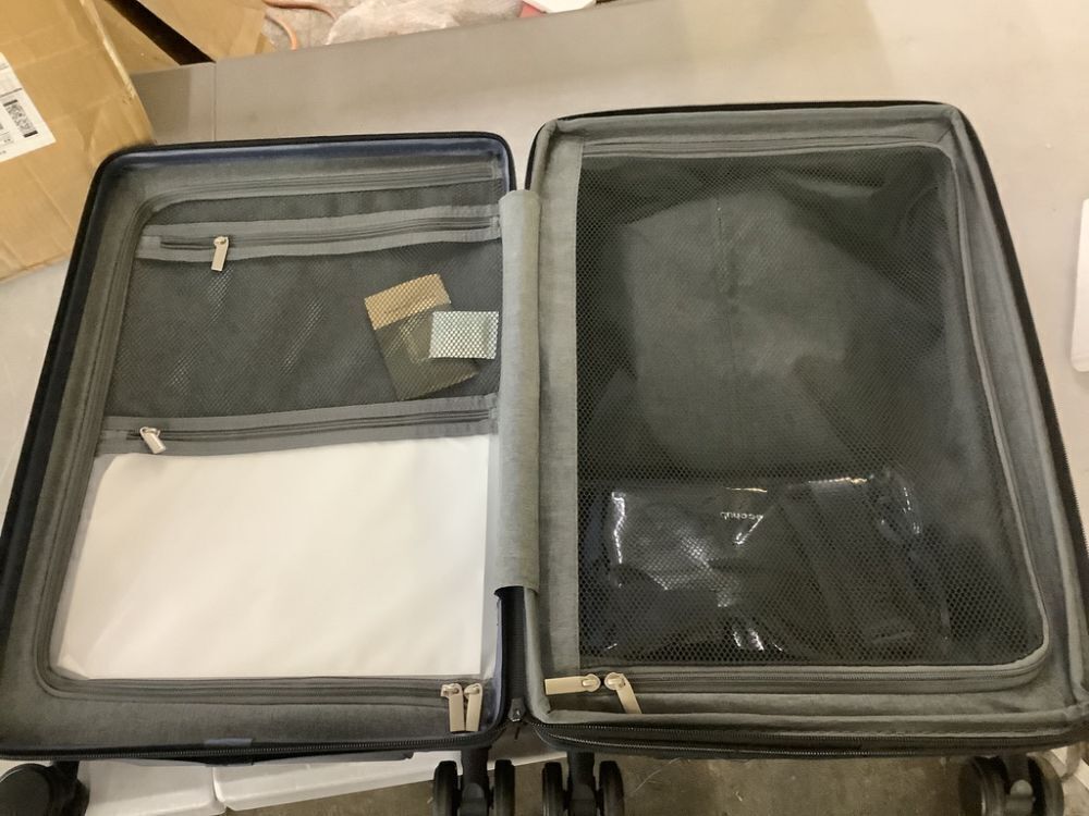 Ecohub Hardside Luggage - Image 5 - Lot 537