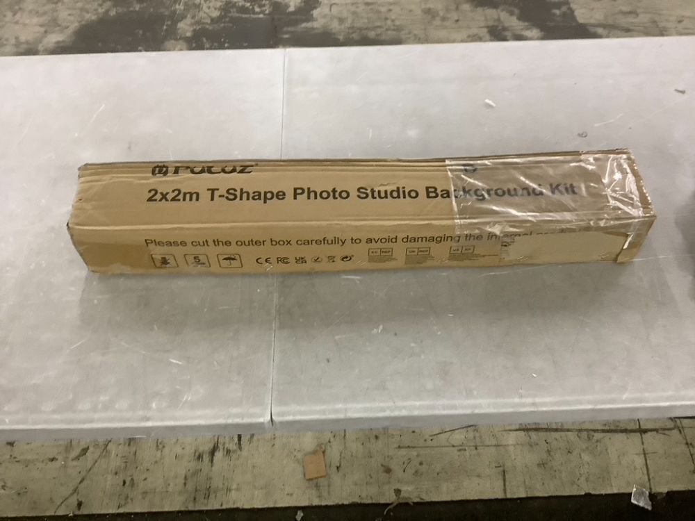 PULUZ Green Screen Backdrop Kit with Stand, 6.5X6.5ft - Image 2 - Lot 303