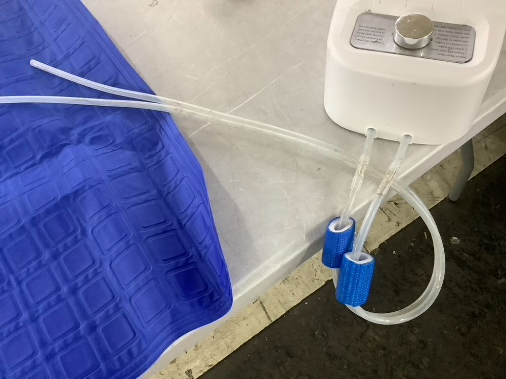 Water Cooling Mattress Pad - Image 2 - Lot 615