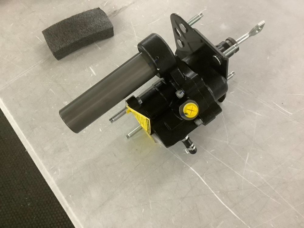Hydraulic Power Brake Booster, Unknown Fit - Image 1 - Lot 616
