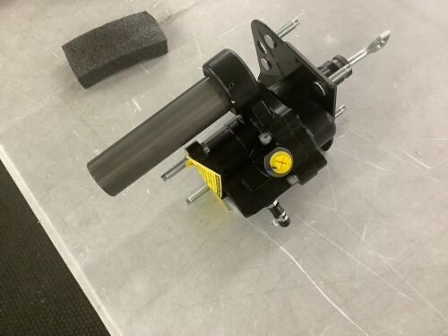 Hydraulic Power Brake Booster, Unknown Fit - Lot 616