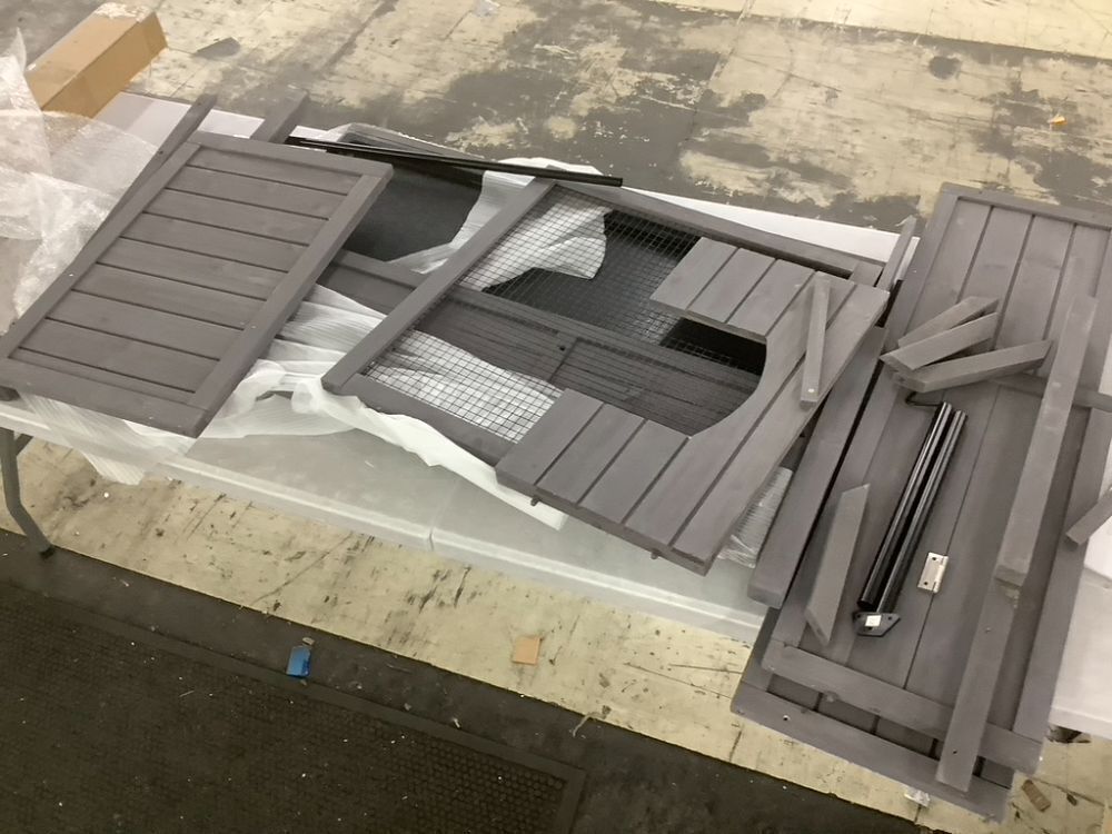 Reptile Terrarium Table with Adjustable Lamp Holdern - Unknown if Hardware is Complete - Image 1 - Lot 105