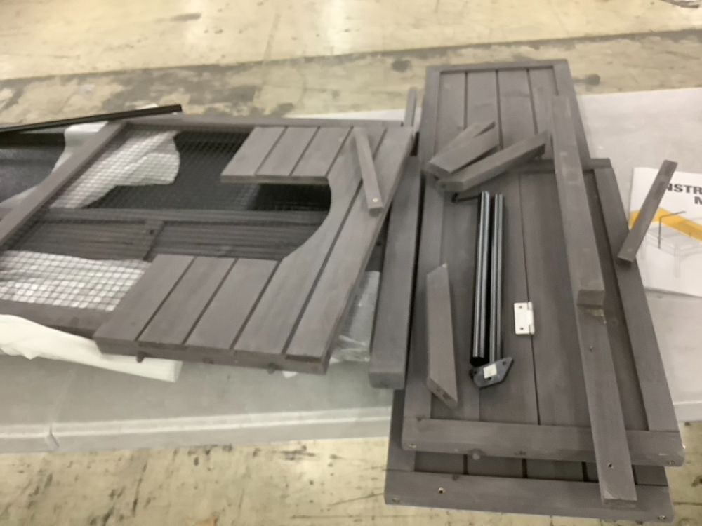 Reptile Terrarium Table with Adjustable Lamp Holdern - Unknown if Hardware is Complete - Image 2 - Lot 105