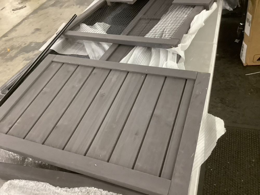 Reptile Terrarium Table with Adjustable Lamp Holdern - Unknown if Hardware is Complete - Image 7 - Lot 105