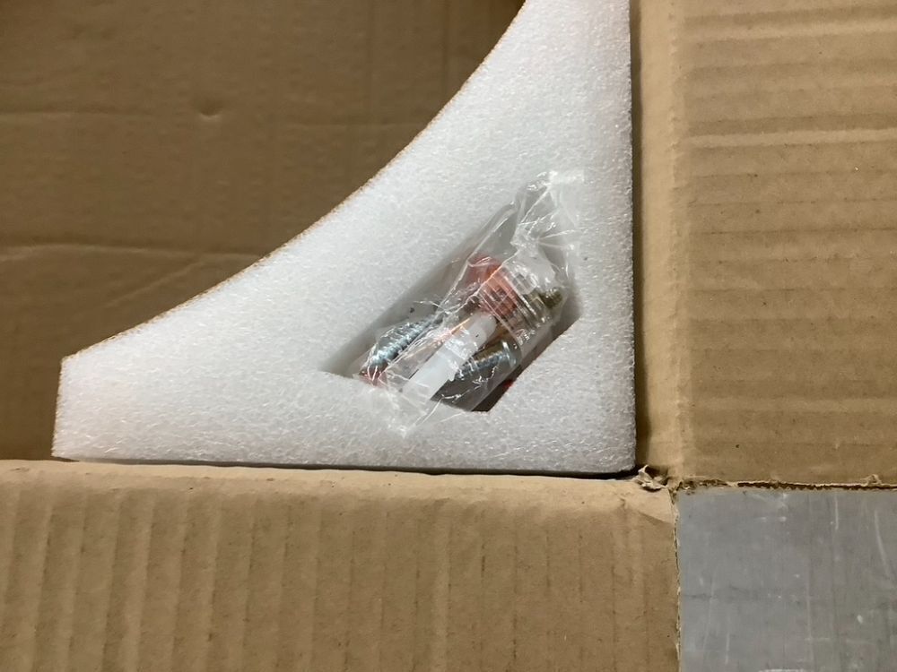 SHLUCE 22" Caged Farmhouse Ceiling Fan with Light - Image 7 - Lot 701