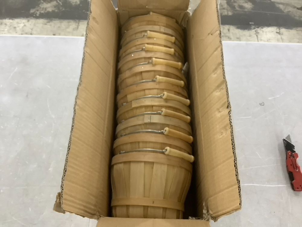 Round Wooden Baskets, 10 Pack - Image 1 - Lot 708