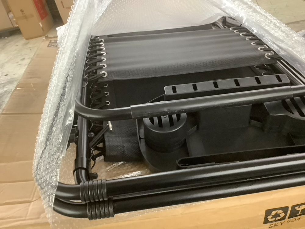 Set of 2 Adjustable Zero Gravity Patio Chair Recliners w/ Cup Holders - Image 4 - Lot 684