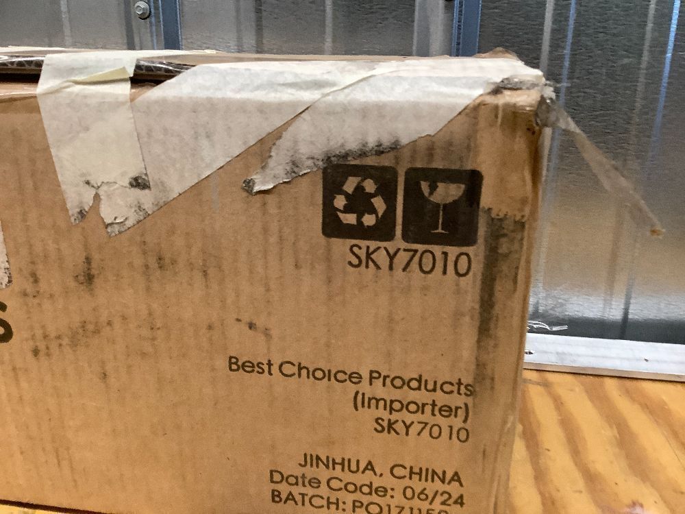 Artificial Pink Christmas Tree, Unlit Pine Design w/Easy Assembly - Image 3 - Lot 11