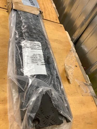 VEVOR 2-Pack Cable Protection Ramps, Supports Up to 2,000 lbs Per Axle, Durable Cord Safety Covers for Indoor & Outdoor Use, Ideal for Home, Office, Warehouse, and School Environments - Lot 8717