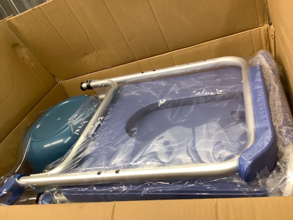 Commode Chair,Toilet Chair Wheeled Shower Commode Chair,4 in 1 Commode Chair/with Wheeled Toilet Chair/Wheelchair Shower Transport Chair /4 Wheel Brakes/Foldable Mobile Toilet Elderly Disabled Person - Image 2 - Lot 8757