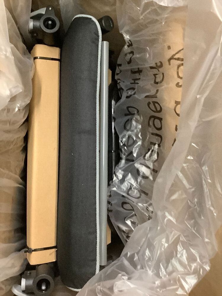 Wheelchairs for Adults,Utral-Lightweight(only 19.4lbs) Transport Chair, Foldable and PortableTravel Wheelchair with Telescopic Handle,Portable FoldingTransfer Wheelchairs for Seniors(Grey) - Image 3 - Lot 8818