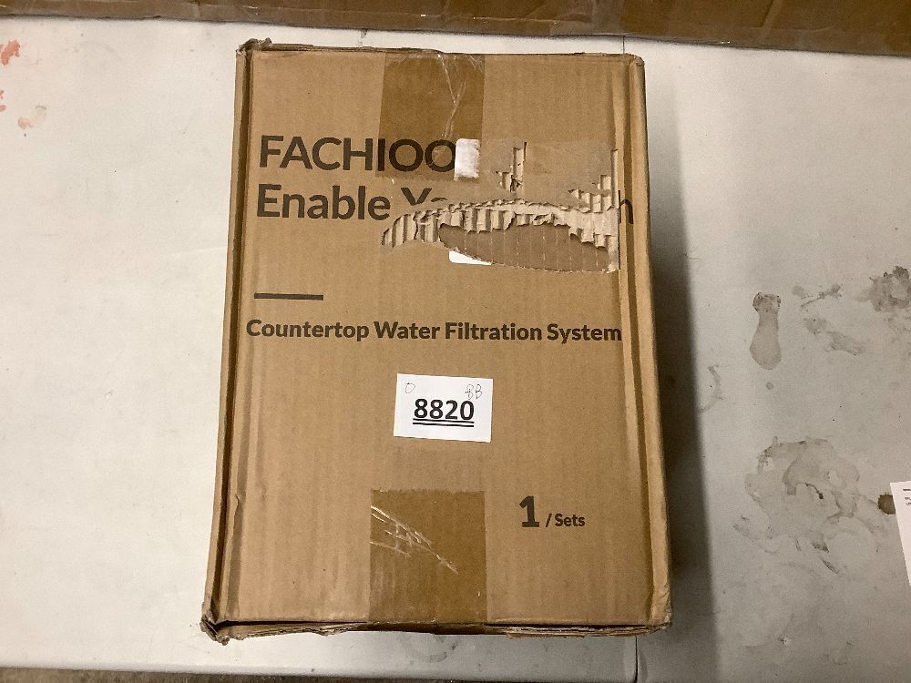 2.25G Gravity Water Filter System, NSF/ANSI 42 Certified, with 2 Black Carbon Filters and Stainless Steel Spigot, Reduce Chlorine, for Home, Camping, RVing, Off-Grid, Emergencies - Image 6 - Lot 8820