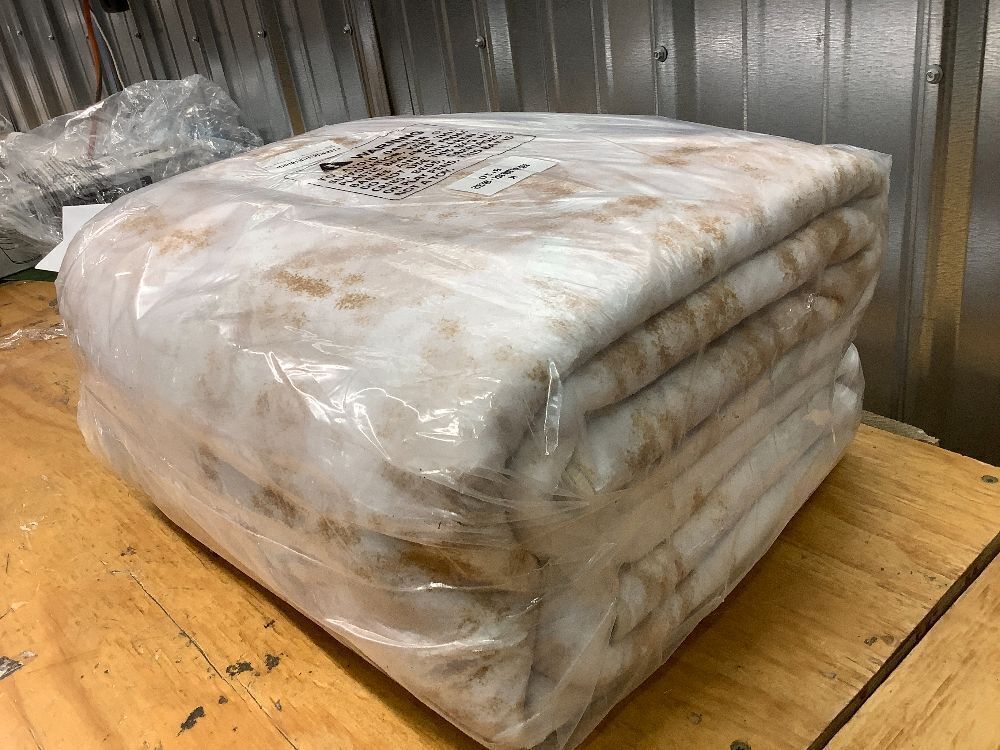 Ruggnovea Area Rug for Living Room Bedroom 8x10ft Washable Home Decor High Traffic Floor Mats for Dining Room Non Slip Easy Care Modern Rugs for Dorm, Orange - Image 2 - Lot 8833