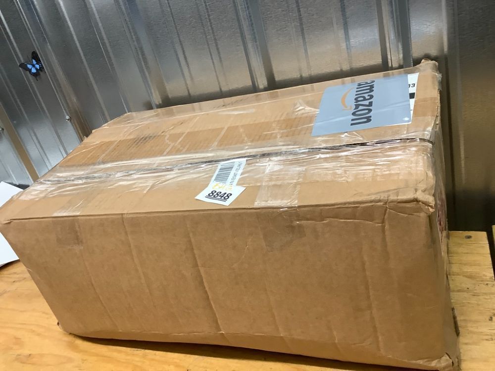 Large Outdoor Rug - Image 3 - Lot 8848