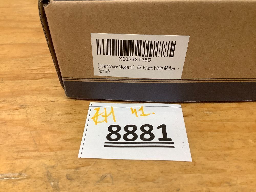 Joosenhouse Modern LED Picture Lights 24.4 inch, Antique Bronze Metal Artwork Display Lamp with Rotatable Sconces Lamp Head, 14W (70W Eqv.), Hardwired Connection, 3000K Warm White 840Lm - Image 4 - Lot 8881