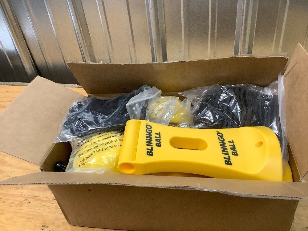 Roundnet Game Set with Balls and Patented Net, Lawn, Beach, Backyard Outdoor Game for Adults and Family - Image 2 - Lot 8886