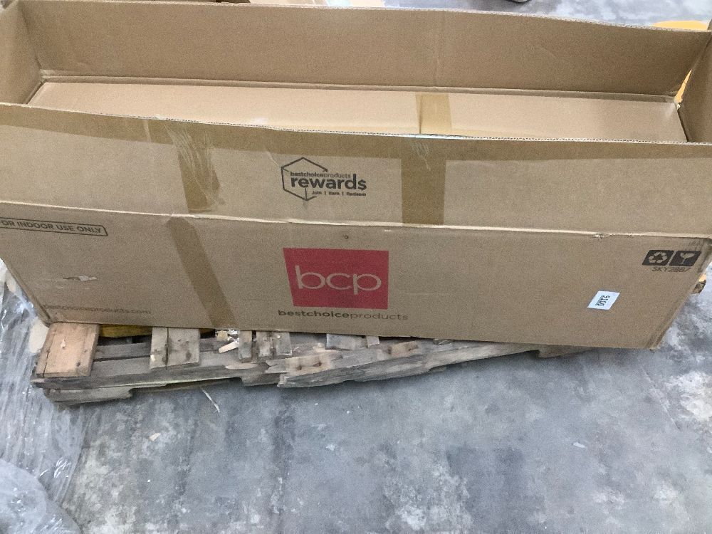 Unlit Artificial Green Spruce Christmas Tree, w/Easy Assembly - Image 5 - Lot 9100