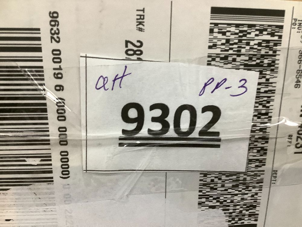 Pre-Lit Snow Flocked Artificial Pine Christmas Tree w/ Warm White Lights - Image 2 - Lot 9302