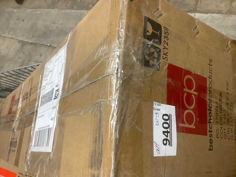 Artificial Green Christmas Tree, Unlit Pine Design w/Easy Assembly 6ft - Image 3 - Lot 9400