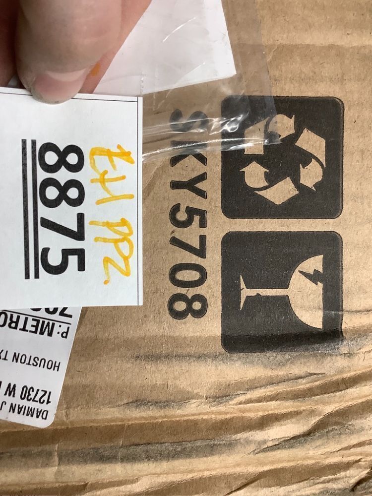 Solar LED Offset Hanging Patio Umbrella w/ Crank Tilt Adjustment - 10ft - Image 3 - Lot 8875