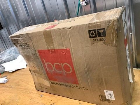 2-Piece Moose Family Lighted Outdoor Christmas Decoration Set w/ 170 Lights - Image 2 - Lot 8944