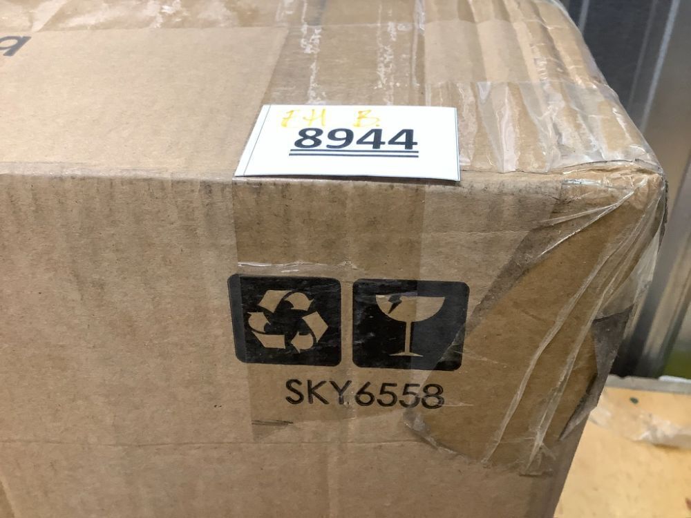 2-Piece Moose Family Lighted Outdoor Christmas Decoration Set w/ 170 Lights - Image 3 - Lot 8944